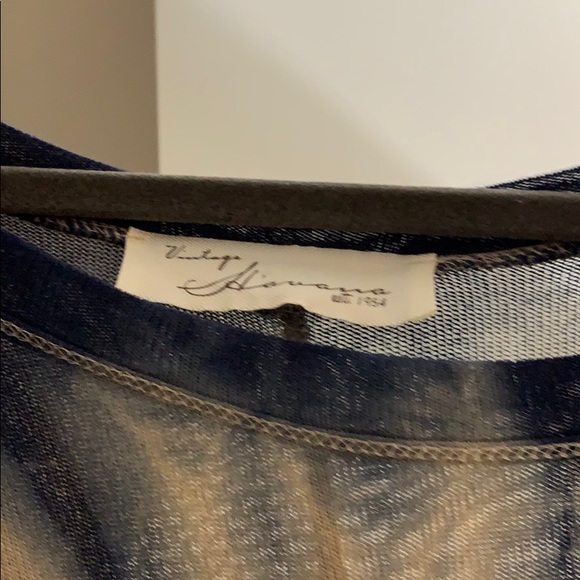 Long Sleeve Tie-Dye Top - Picture 6 of 7